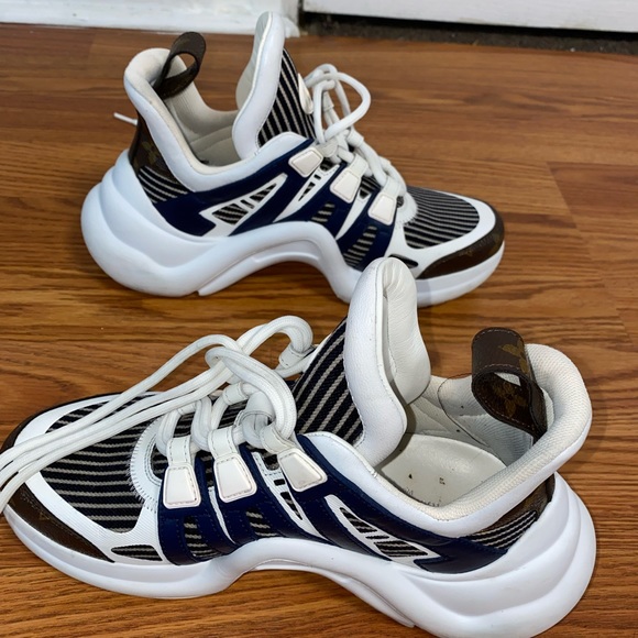 Louis Vuitton Archlight Sneaker - Picture 3 of 4